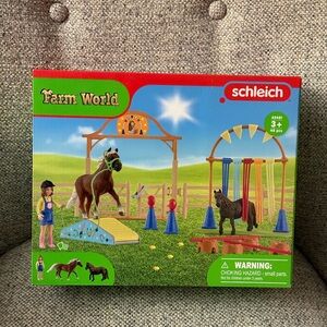 Schleich Pony Agility Training Set 48 Pieces Classic & Shetland Pony NIB